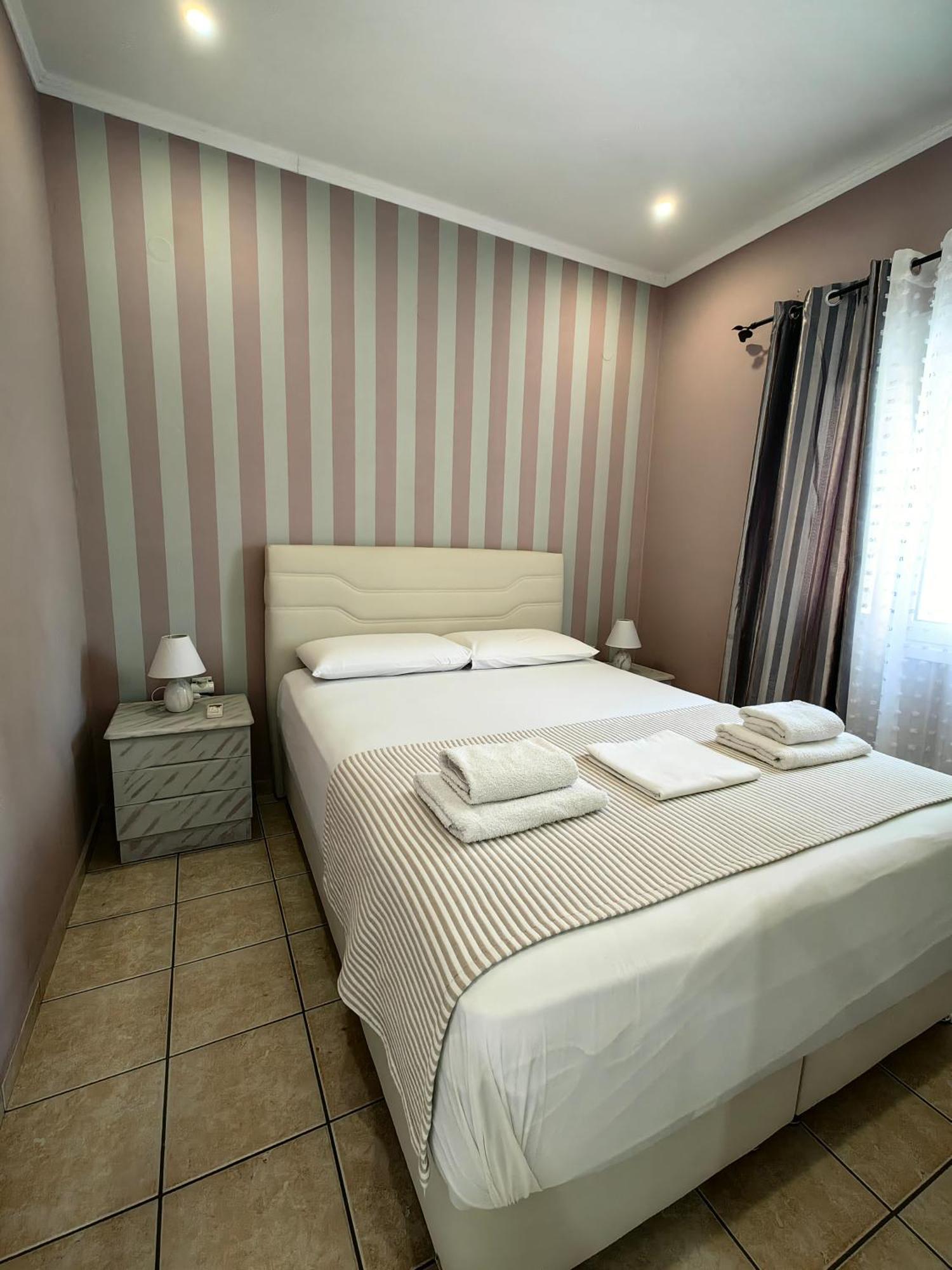 Nina Apartment Hriszí Aktí Haniá Kültér fotó